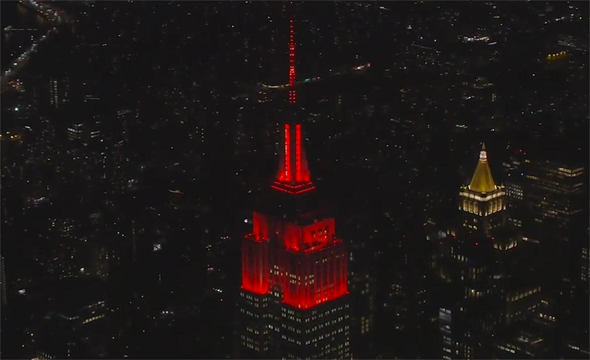 帝国大厦点灯庆新春迎冬奥纽约夜空再次闪耀中国红