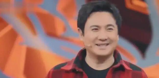 央视春晚：主持天团大调整，美女马凡舒首次入围，撒贝宁重归春晚休闲区蓝鸢梦想 - Www.slyday.coM