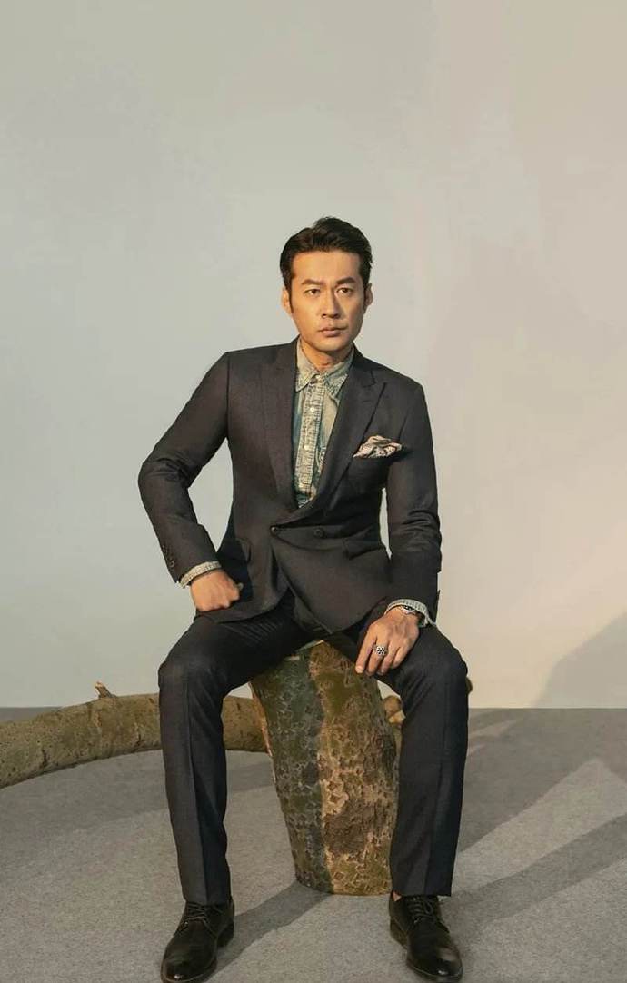 13位自带总裁气质的男星分寸感拿捏到位稳重贵气还不油腻