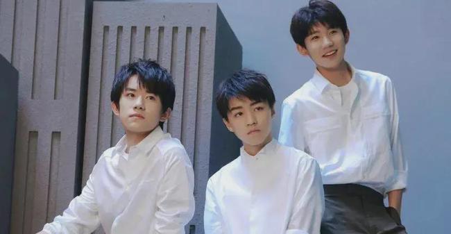 央视春晚：主持天团大调整，美女马凡舒首次入围，撒贝宁重归春晚休闲区蓝鸢梦想 - Www.slyday.coM