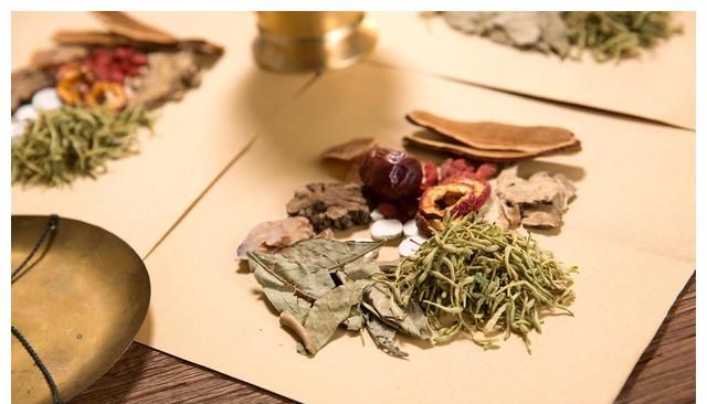 “慢性胃炎” 看看国医大师徐景藩如何治疗！休闲区蓝鸢梦想 - Www.slyday.coM