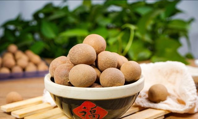 大年初一，老规矩不能坏，记得摆6样、忌3事，新的一年顺顺当当！休闲区蓝鸢梦想 - Www.slyday.coM