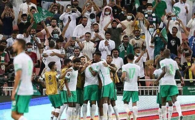 今晚6场比赛值得期待 黄金时间18点开打 CCTV5直播国足客战越南休闲区蓝鸢梦想 - Www.slyday.coM 今晚6场比赛值得期待 黄金时间18点开打 CCTV5直播国足客战越南休闲区蓝鸢梦想 - Www.slyday.coM