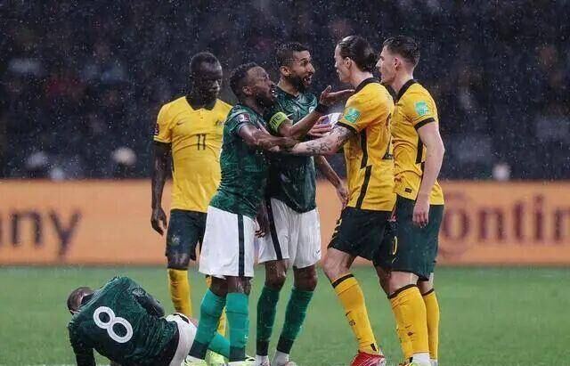 今晚6场比赛值得期待 黄金时间18点开打 CCTV5直播国足客战越南休闲区蓝鸢梦想 - Www.slyday.coM 今晚6场比赛值得期待 黄金时间18点开打 CCTV5直播国足客战越南休闲区蓝鸢梦想 - Www.slyday.coM