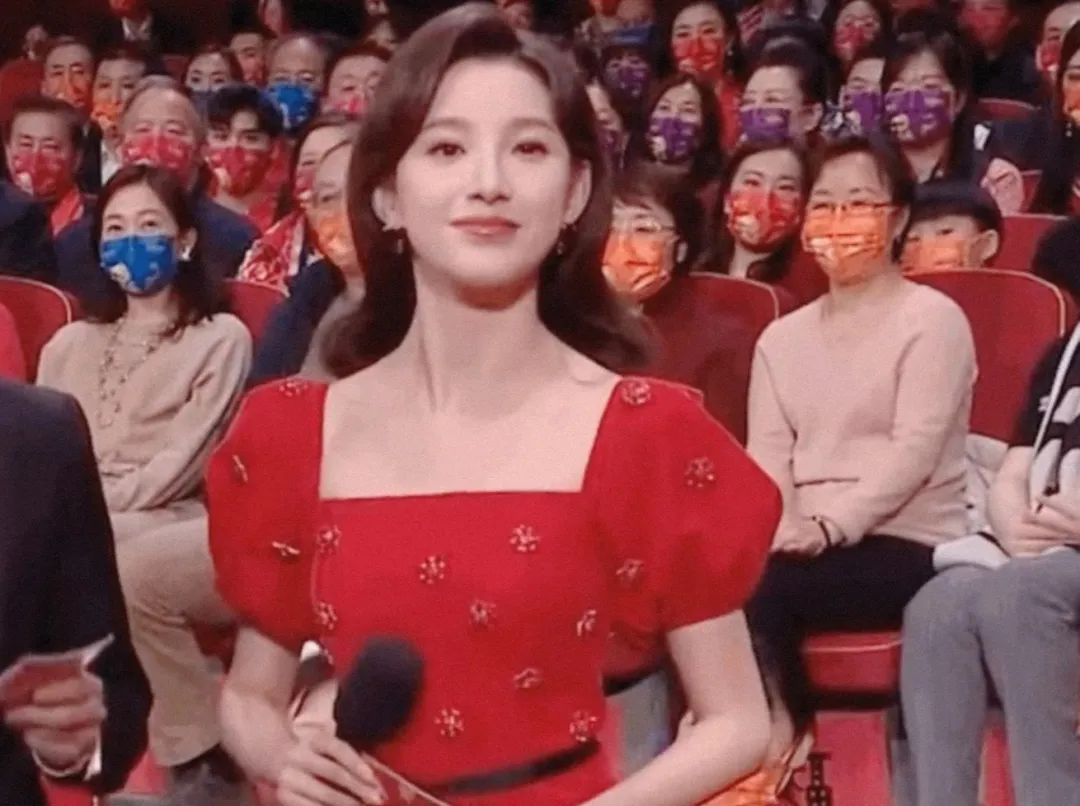 5位央视虎年春晚主持人,最小29岁,个个实力不凡,皆受观众喜爱休闲区蓝鸢梦想 - Www.slyday.coM 5位央视虎年春晚主持人,最小29岁,个个实力不凡,皆受观众喜爱休闲区蓝鸢梦想 - Www.slyday.coM