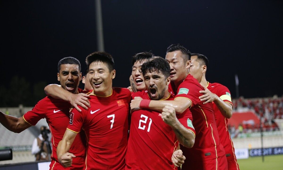 国足vs越南首发:武磊携3大归化冲锋 戴伟浚吴曦徐新镇中场休闲区蓝鸢梦想 - Www.slyday.coM 国足vs越南首发:武磊携3大归化冲锋 戴伟浚吴曦徐新镇中场休闲区蓝鸢梦想 - Www.slyday.coM