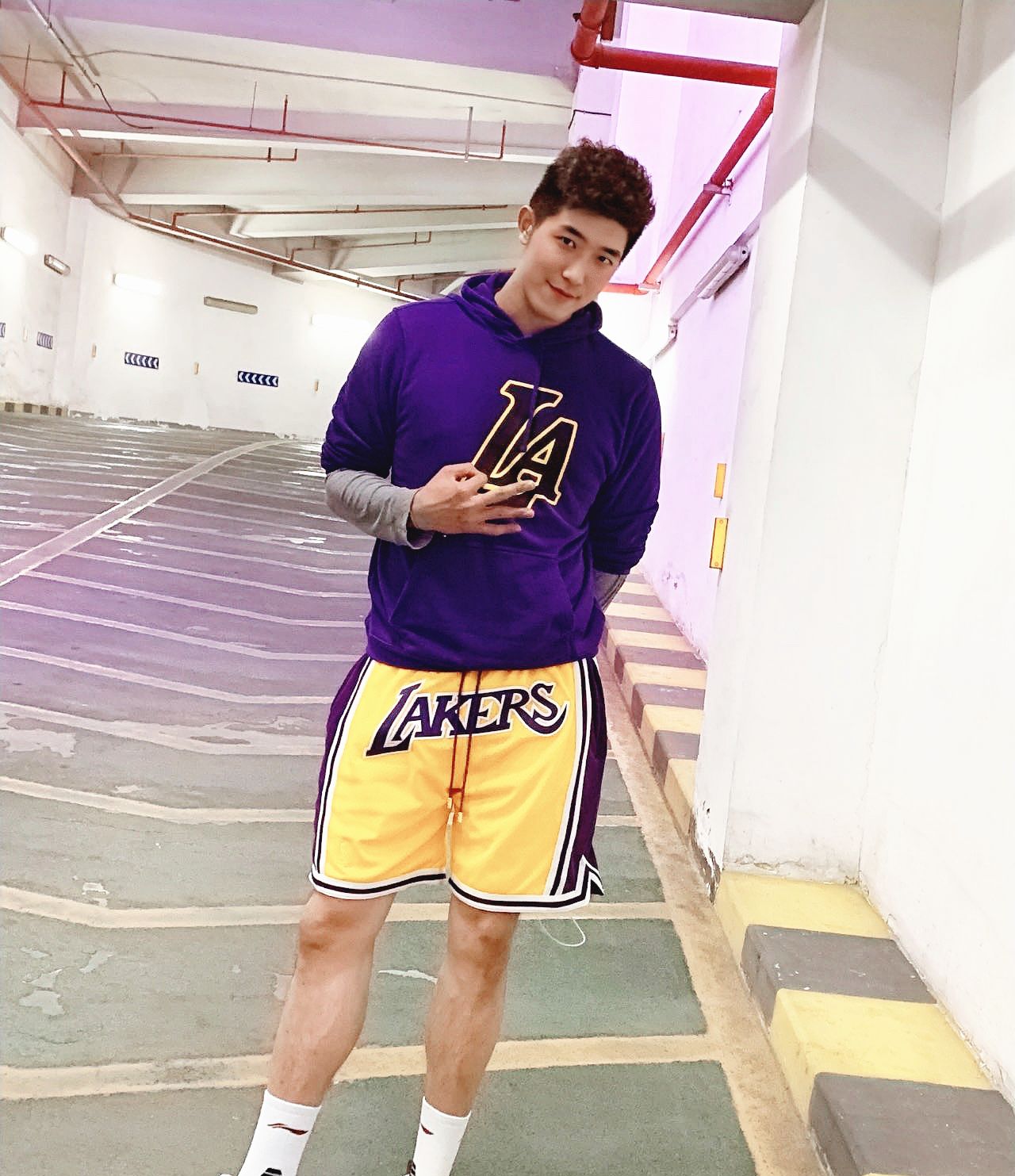 两人结婚三年没办婚礼|富二代|吴冠希|张常宁_新浪新闻