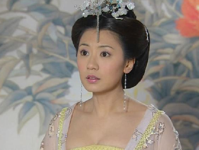 多年后重温至尊红颜才发现令人发指的徐盈盈是个恋爱脑