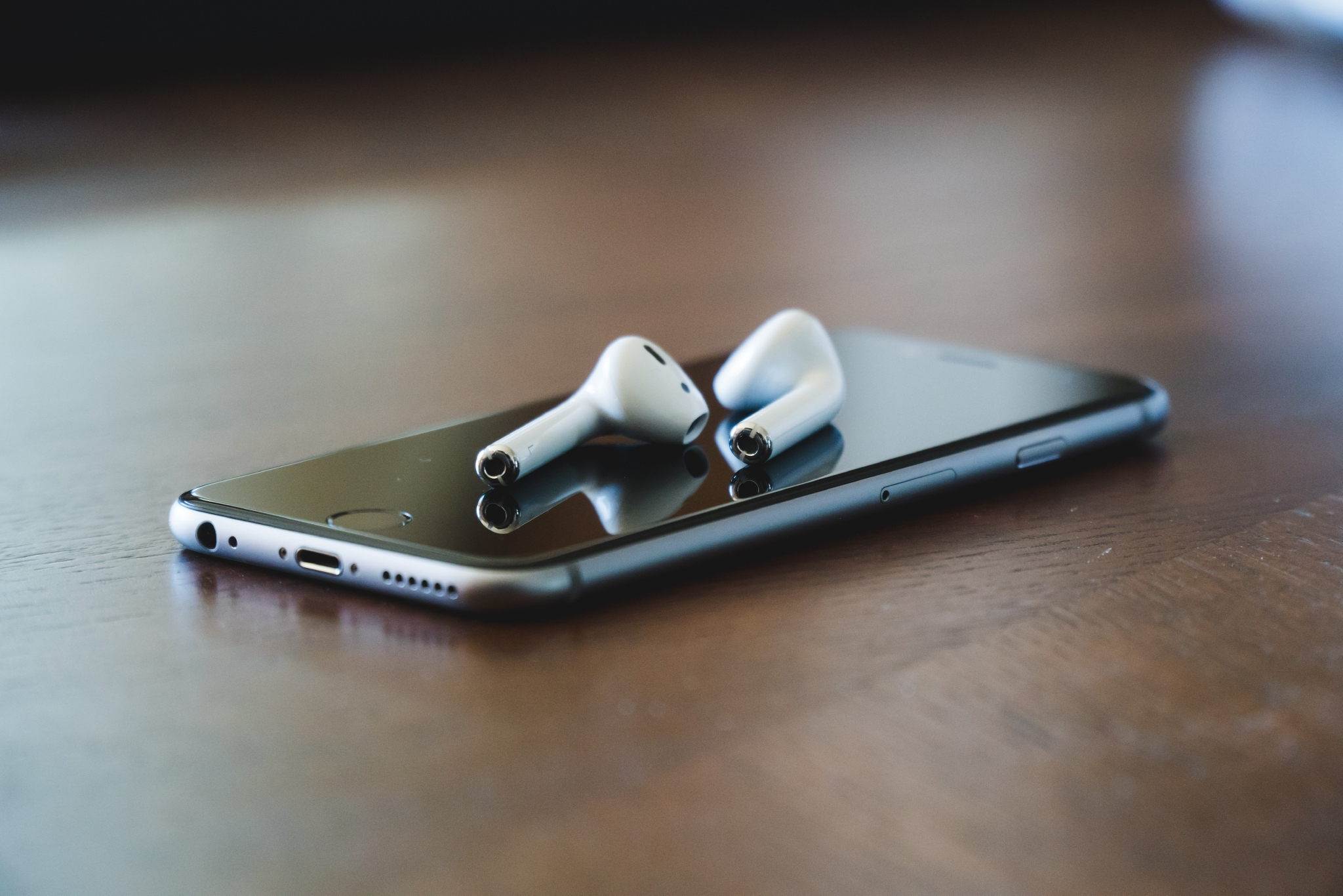 Iphone 15岁了 一路走来 凭什么成为世界上最好的手机 投资客