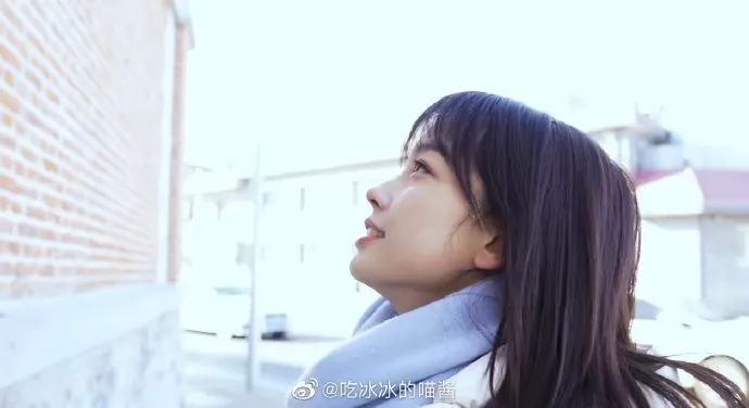 28岁的她主持春晚爆火，首次登台内情曝光：这次终于瞒不住了休闲区蓝鸢梦想 - Www.slyday.coM