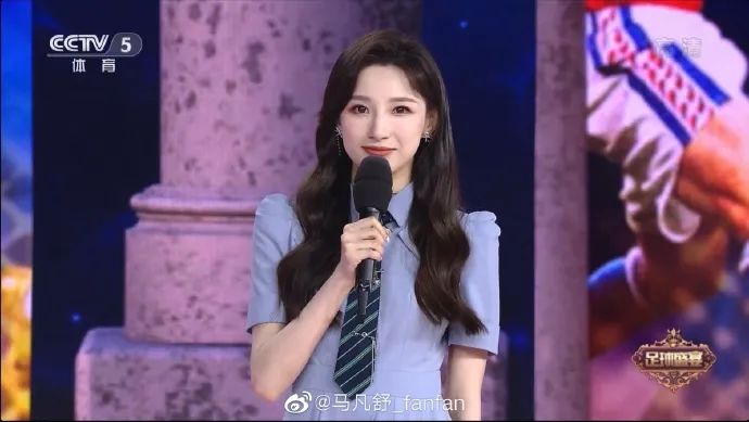 28岁的她主持春晚爆火，首次登台内情曝光：这次终于瞒不住了休闲区蓝鸢梦想 - Www.slyday.coM