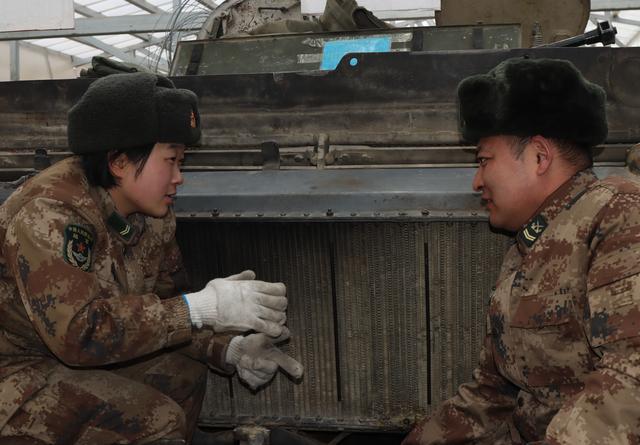 军旅人生丨在喀喇昆仑勇敢追梦的坦克女兵休闲区蓝鸢梦想 - Www.slyday.coM