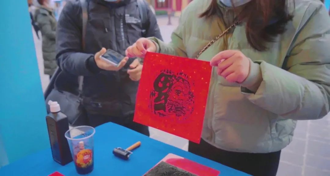 大年初二上午10点，十地联动陪您过大年！休闲区蓝鸢梦想 - Www.slyday.coM