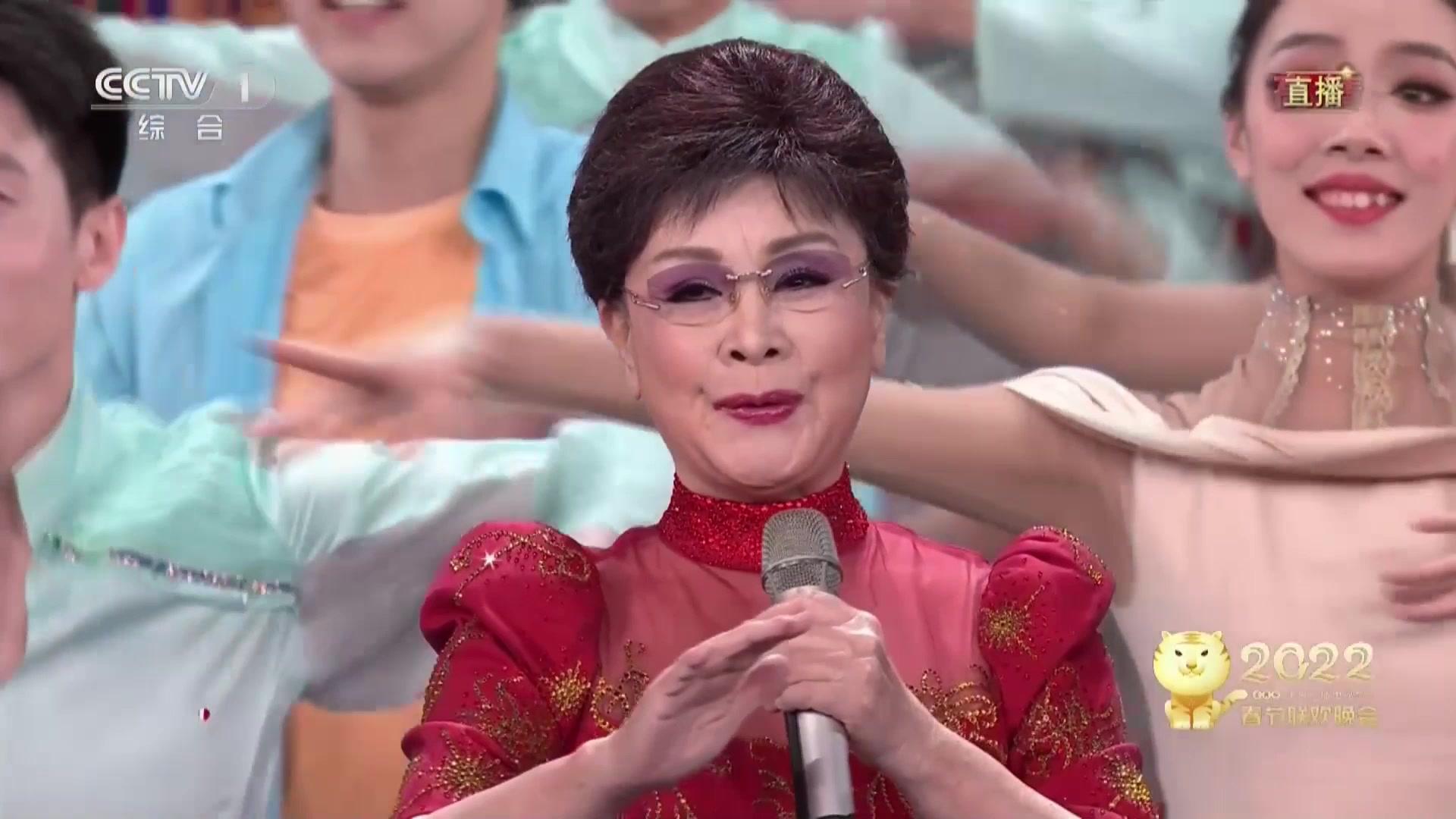 听到李谷一的难忘今宵就圆满了 央视虎年春晚__财经头条