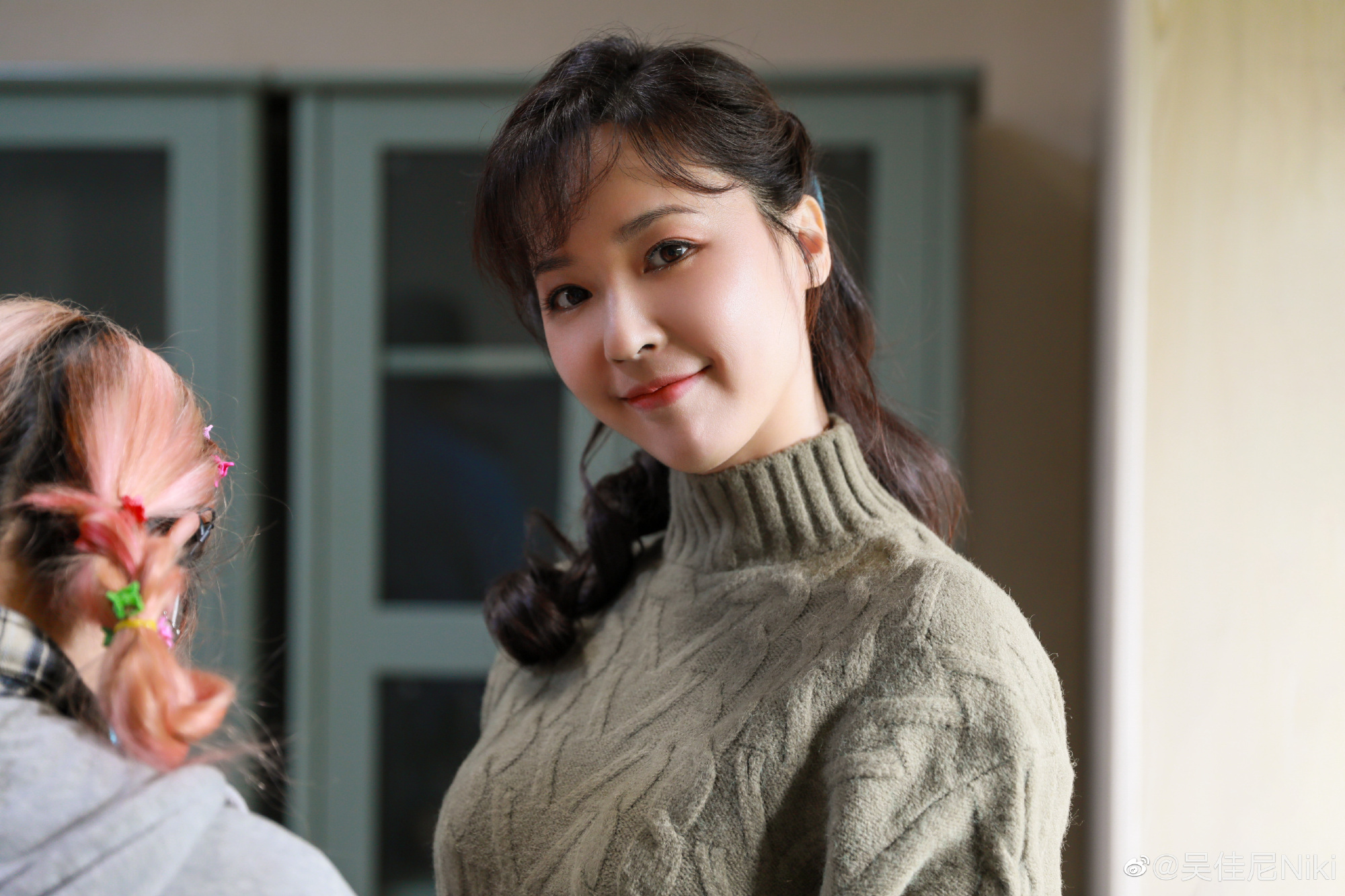 马景涛前妻晒新年美照,13岁的儿子留长发,离婚5年依旧单身|吴佳尼