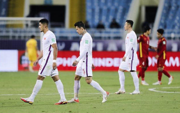 李霄鹏若下课!新任主教练浮出水面,比范志毅还要强很多休闲区蓝鸢梦想 - Www.slyday.coM 李霄鹏若下课!新任主教练浮出水面,比范志毅还要强很多休闲区蓝鸢梦想 - Www.slyday.coM