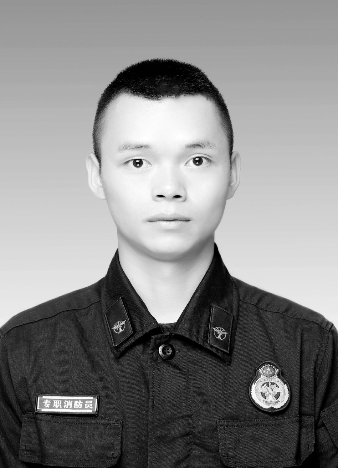 除夕夜牺牲的2名广西消防员被批准为烈士休闲区蓝鸢梦想 - Www.slyday.coM 除夕夜牺牲的2名广西消防员被批准为烈士休闲区蓝鸢梦想 - Www.slyday.coM