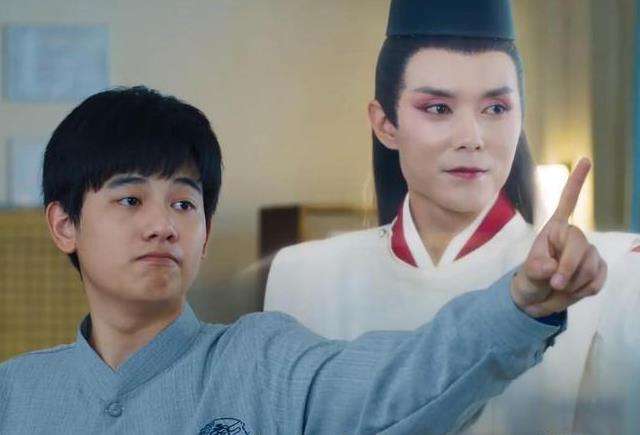 2022年开年，00后小生重排名：易烊千玺成破百亿影人，陈飞宇无奈休闲区蓝鸢梦想 - Www.slyday.coM