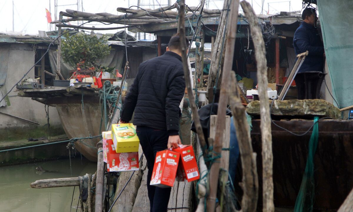 大年初二迎财神，记得吃3道生财菜，做3件生财事，寓意虎年发大财休闲区蓝鸢梦想 - Www.slyday.coM
