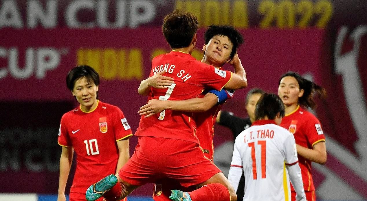 男足昨日已败，女足明日开战，是新春礼物还是新春添堵？休闲区蓝鸢梦想 - Www.slyday.coM