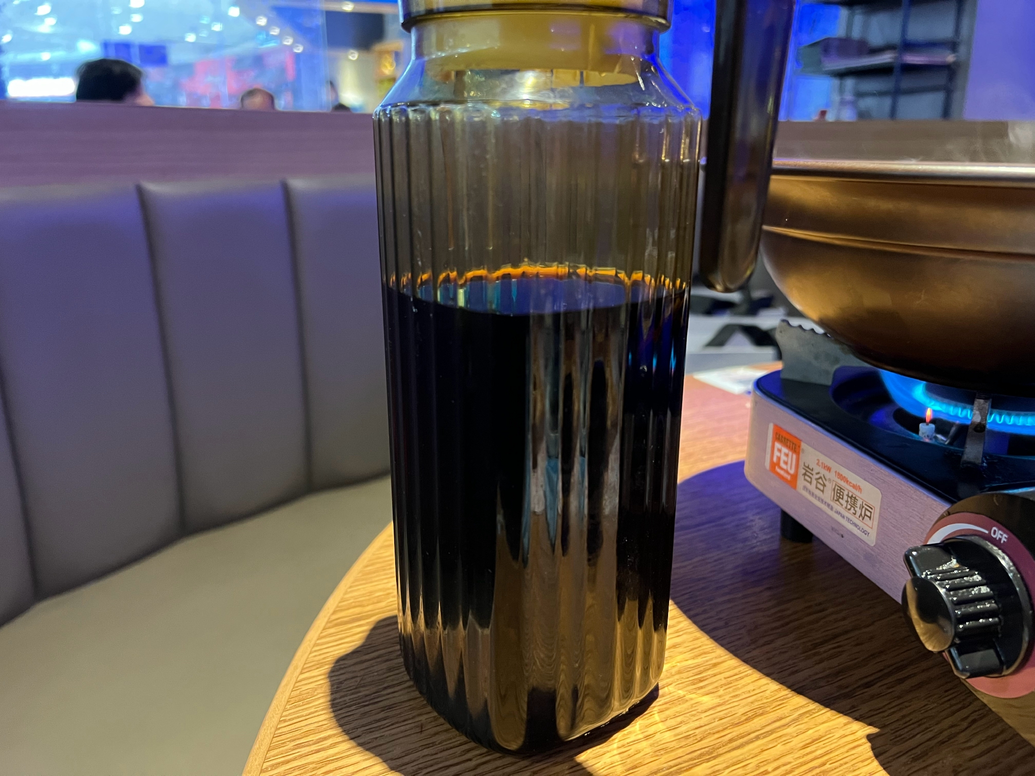 大年初二,五个菜,一瓶姜丝可乐,三碗东北米饭,103人民币……|姜丝