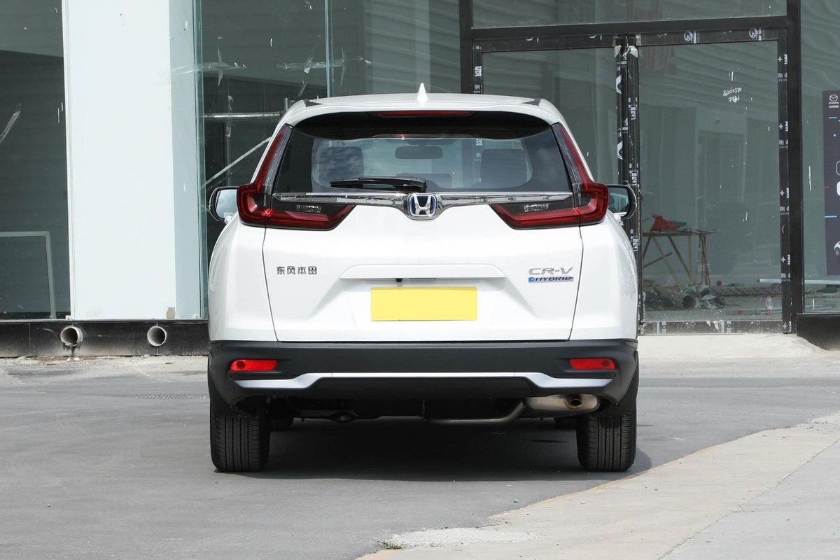 体验本田crv混动起步2098万经济省油空间大家用不二之选