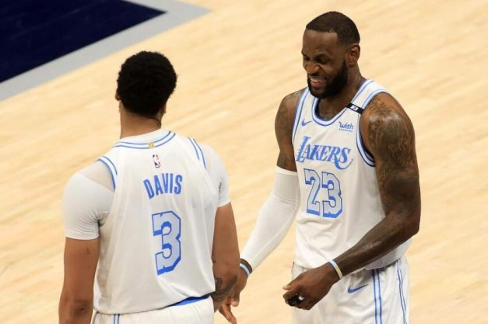 大年初二,湖人众志成城!美专家解读詹姆斯伤情:并非严重的伤病休闲区蓝鸢梦想 - Www.slyday.coM 大年初二,湖人众志成城!美专家解读詹姆斯伤情:并非严重的伤病休闲区蓝鸢梦想 - Www.slyday.coM