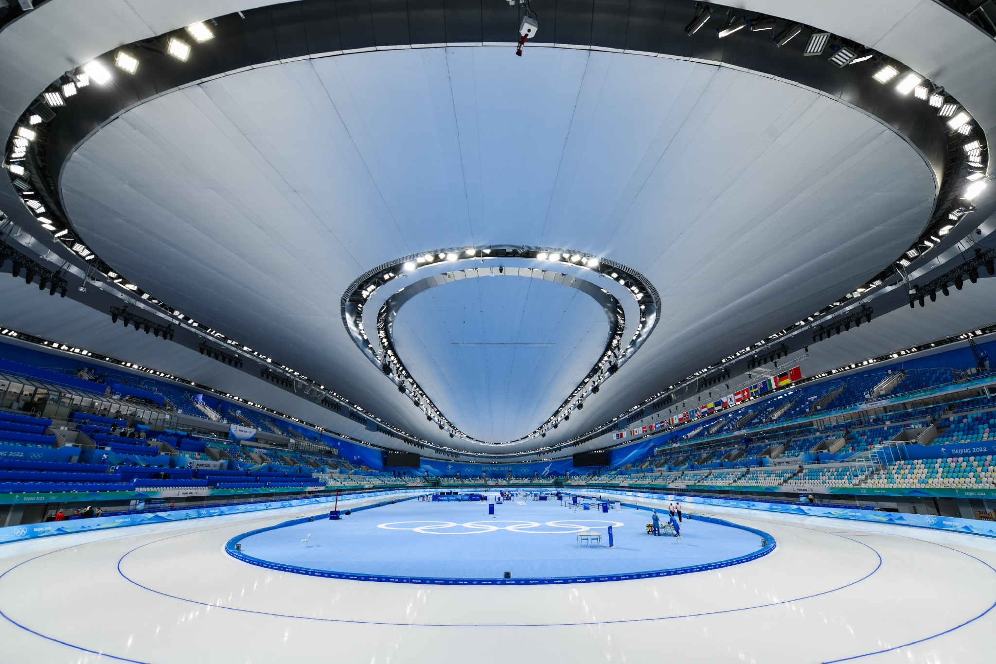 北京冬奥会冰丝带场馆图片