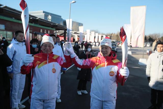 蕴含黑科技的“飞扬”火炬，燃动北京冬奥会休闲区蓝鸢梦想 - Www.slyday.coM