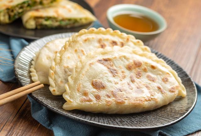 大年初三，记得“吃4样忌4事”，老传统不要丢，家人平安又吉祥休闲区蓝鸢梦想 - Www.slyday.coM