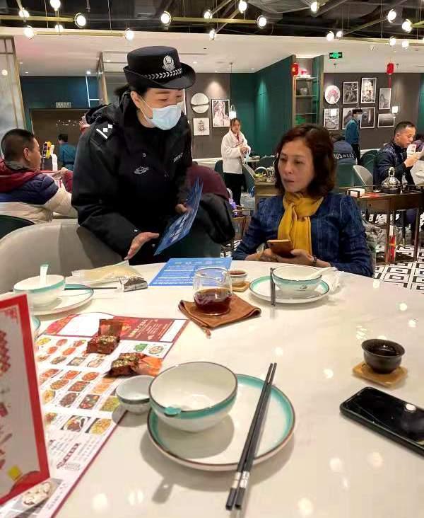 警察局喝茶真实图片图片