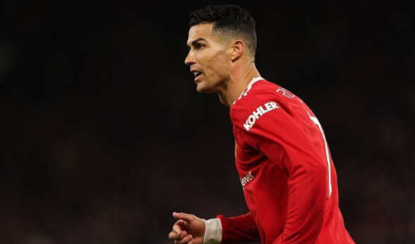 曼联VS米堡首发曝光:荷兰失意帝星领衔,卡瓦尼冲锋,C罗替补休闲区蓝鸢梦想 - Www.slyday.coM 曼联VS米堡首发曝光:荷兰失意帝星领衔,卡瓦尼冲锋,C罗替补休闲区蓝鸢梦想 - Www.slyday.coM