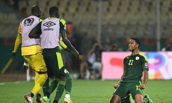 利物浦德比？马内率队进非洲杯决赛静候萨拉赫 克洛普痛并快乐着休闲区蓝鸢梦想 - Www.slyday.coM