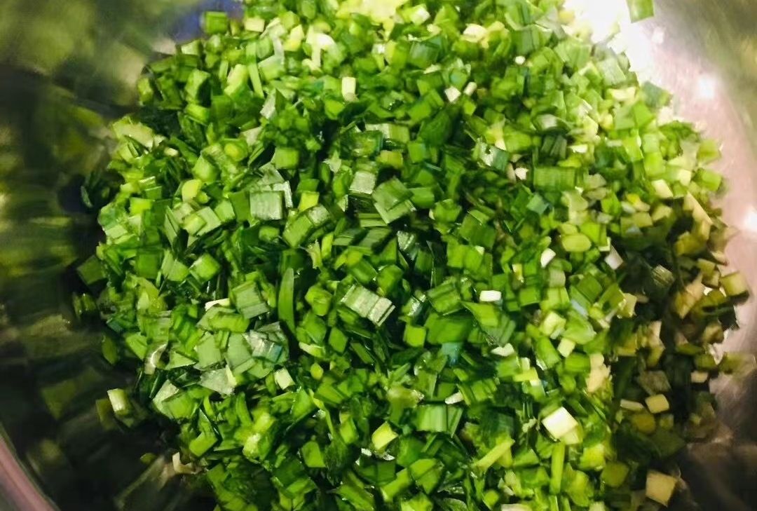 大年初四是立春，老传统要“咬春”，记得吃3样食材，迎春纳福休闲区蓝鸢梦想 - Www.slyday.coM