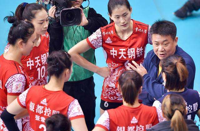 郎平接班人出炉！时隔3206天，中国女排官宣新1任主教练：蔡斌！休闲区蓝鸢梦想 - Www.slyday.coM