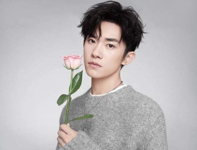 《奇迹·笨小孩》好评如潮，底层人物的辛酸，只有经历过才懂休闲区蓝鸢梦想 - Www.slyday.coM