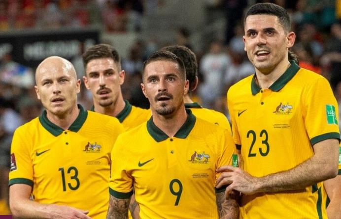 12强赛酝酿变天!他们2连败面临出局,国足成判官,澳洲日本鼓掌休闲区蓝鸢梦想 - Www.slyday.coM 12强赛酝酿变天!他们2连败面临出局,国足成判官,澳洲日本鼓掌休闲区蓝鸢梦想 - Www.slyday.coM