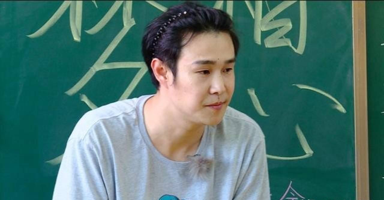 放弃了小品的小沈阳，春节陪女儿看电影，离开赵本山，他回不去了休闲区蓝鸢梦想 - Www.slyday.coM