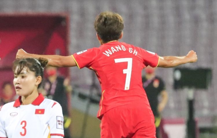 宁被打死，不被吓死！中国女足VS日本队，冲击亚洲杯4连胜休闲区蓝鸢梦想 - Www.slyday.coM