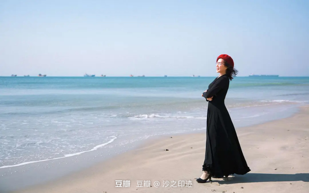 这就是“叔圈顶流”吗？80岁大爷的身材穿搭也太好了吧！休闲区蓝鸢梦想 - Www.slyday.coM