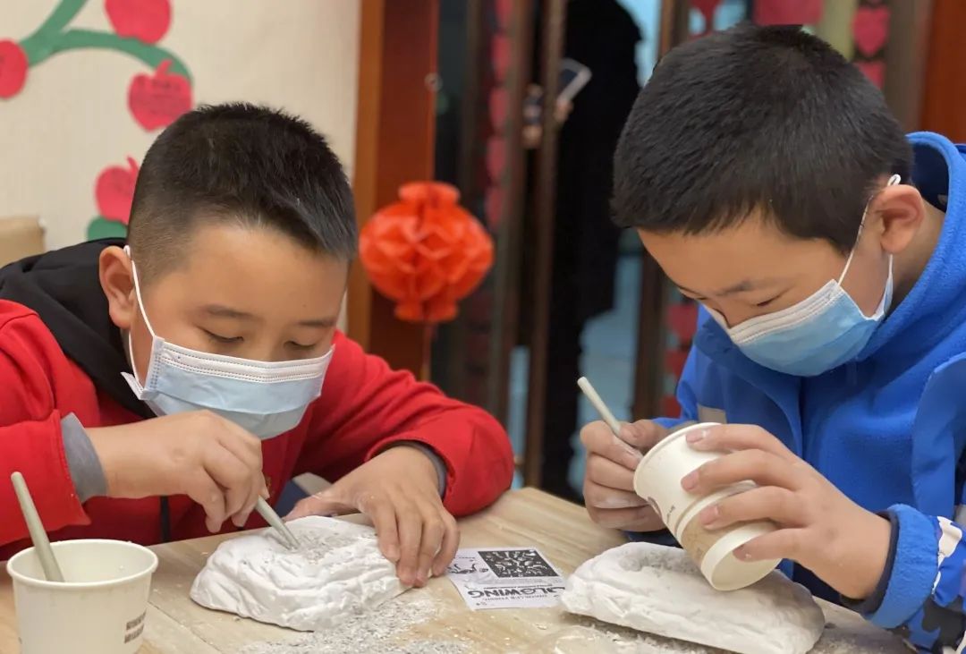 【请到临夏来过年 这里年味不一般】读诗词、做彩陶、说文物......和青少年们在州博物馆里过大年休闲区蓝鸢梦想 - Www.slyday.coM