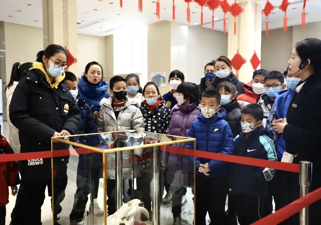 【请到临夏来过年 这里年味不一般】读诗词、做彩陶、说文物......和青少年们在州博物馆里过大年休闲区蓝鸢梦想 - Www.slyday.coM