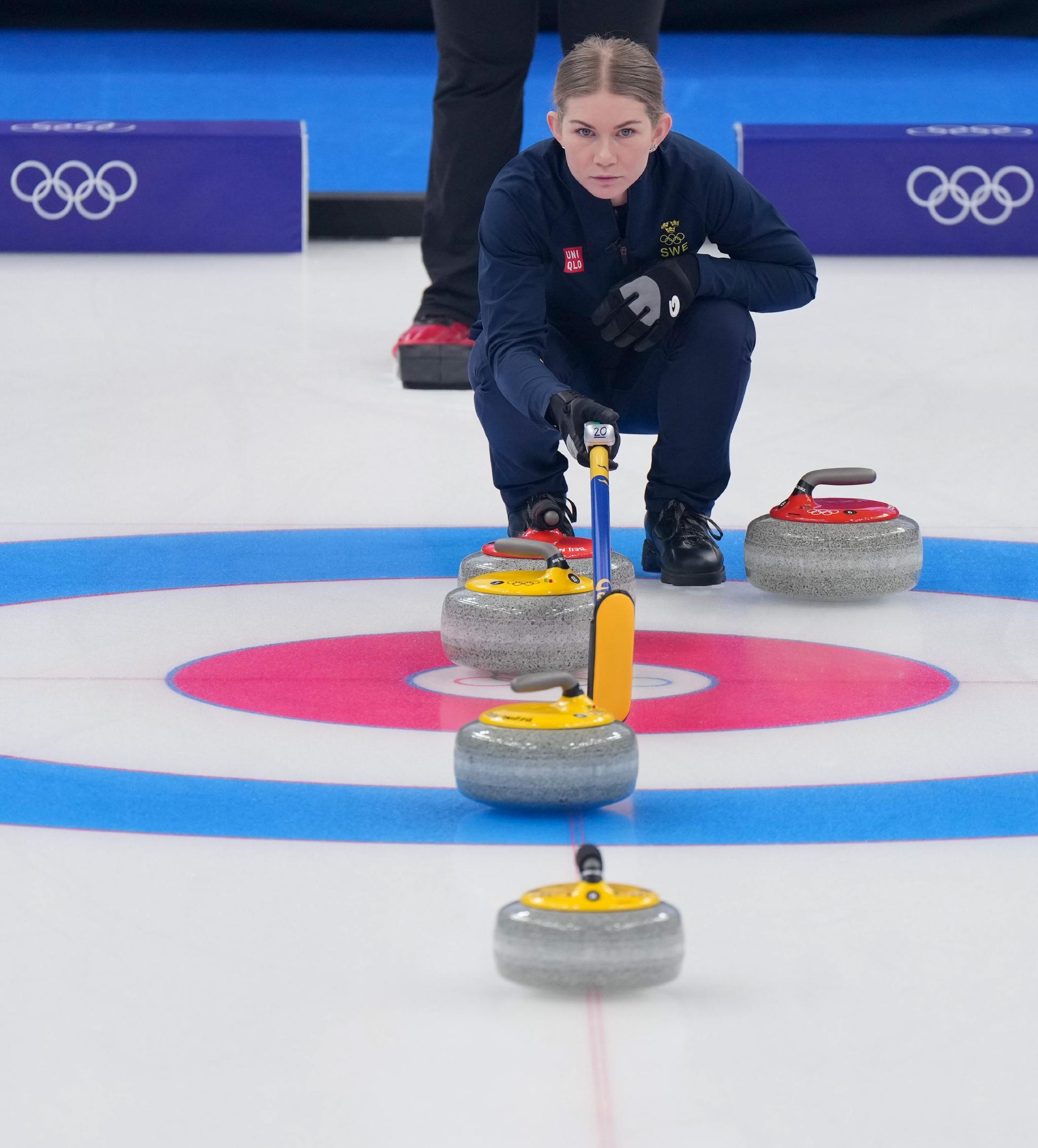 冰壶——混双循环赛：瑞典队胜捷克队休闲区蓝鸢梦想 - Www.slyday.coM