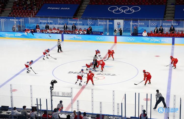 冰球休闲区蓝鸢梦想 - Www.slyday.coM