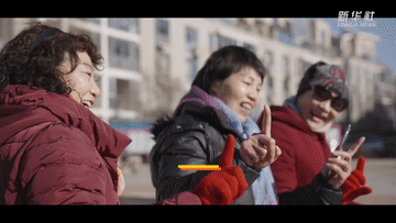 冬奥在哪里？冬奥在每一个中国人的身边回想指尖上“冰墩墩”奇妙的手感休闲区蓝鸢梦想 - Www.slyday.coM