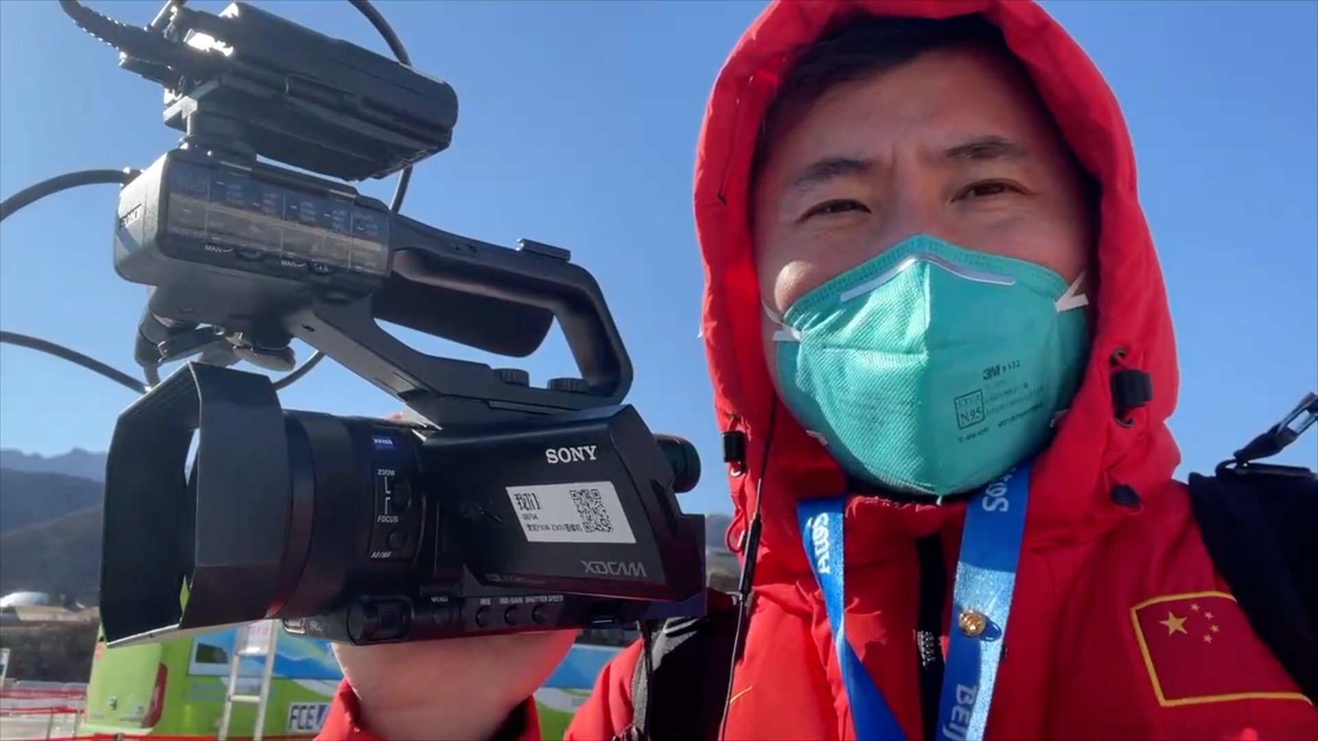 新闻8点见丨北京冬奥会火炬接力第二天，火炬登上长城之巅休闲区蓝鸢梦想 - Www.slyday.coM