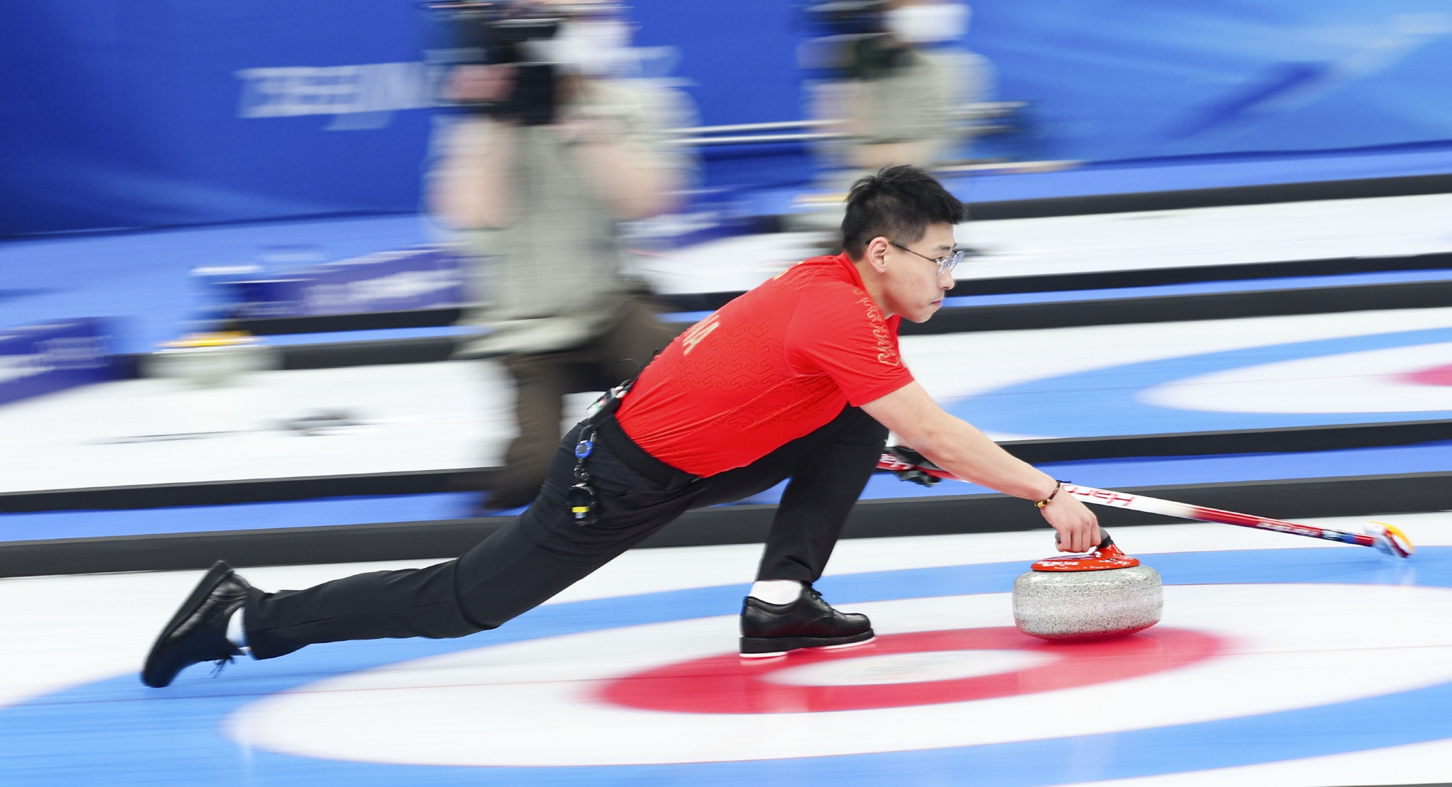 冰壶——混双循环赛：中国队不敌瑞典队休闲区蓝鸢梦想 - Www.slyday.coM