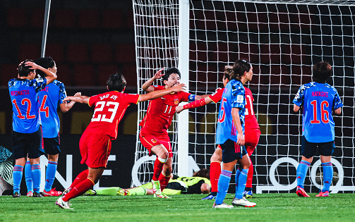 情绪崩溃!被中国女足大逆转淘汰,日本球迷怒斥:教练下课休闲区蓝鸢梦想 - Www.slyday.coM 情绪崩溃!被中国女足大逆转淘汰,日本球迷怒斥:教练下课休闲区蓝鸢梦想 - Www.slyday.coM