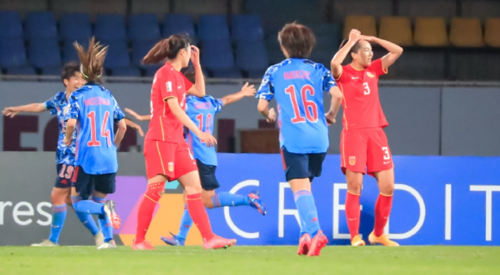 情绪崩溃!被中国女足大逆转淘汰,日本球迷怒斥:教练下课休闲区蓝鸢梦想 - Www.slyday.coM 情绪崩溃!被中国女足大逆转淘汰,日本球迷怒斥:教练下课休闲区蓝鸢梦想 - Www.slyday.coM