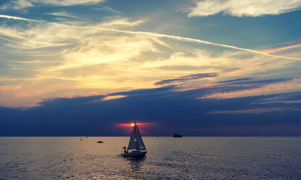 大年初四,迎灶神接财神,别忘了“忌4事吃2样”,迎接好运和财运休闲区蓝鸢梦想 - Www.slyday.coM 大年初四,迎灶神接财神,别忘了“忌4事吃2样”,迎接好运和财运休闲区蓝鸢梦想 - Www.slyday.coM